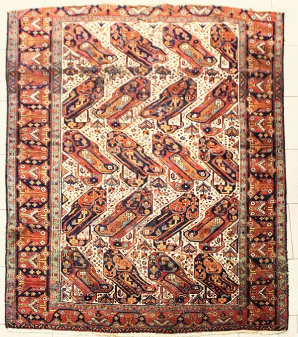 Tappeto persiano, sec. XX, impianto geometrico nei toni del blu, rosso e&nbsp;&nbsp;