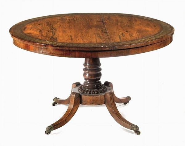 TAVOLO, INGHILTERRA, SECOLO XIX                                             - Asta ASTA A TEMPO- GIOIELLI, ARREDI D'ANTIQUARIATO, DIPINTI E SCULTURE - Poggio Bracciolini Casa d'Aste