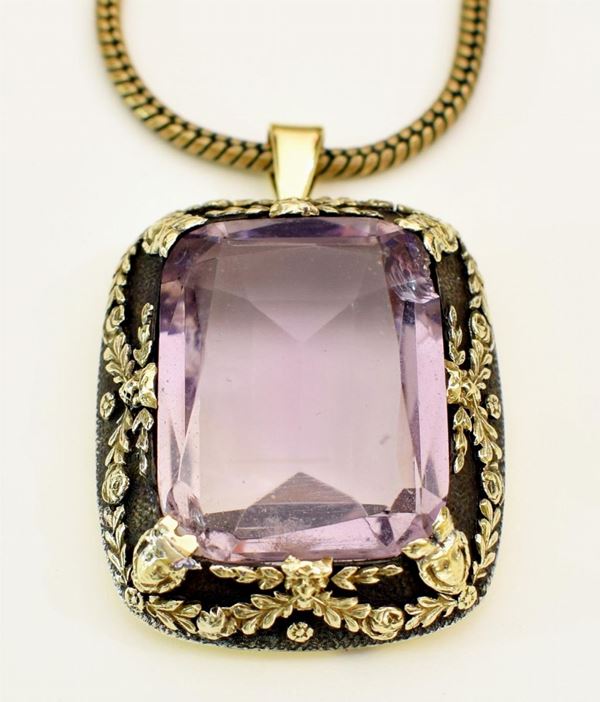 COLLANA IN ORO A BASSO TITOLO E PENDENTE  - Asta ANTIQUARIATO, COLLEZIONISMO E GIOIELLI - Poggio Bracciolini Casa d'Aste