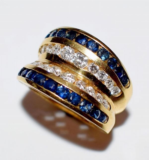 ANELLO IN ORO GIALLO , DIAMANTI E ZAFFIRI,&nbsp;&nbsp;&nbsp;&nbsp;&nbsp;&nbsp;&nbsp;&nbsp;&nbsp;&nbsp;&nbsp;&nbsp;&nbsp;&nbsp;&nbsp;&nbsp;&nbsp;&nbsp;&nbsp;&nbsp;&nbsp;&nbsp;&nbsp;&nbsp;&nbsp;&nbsp;&nbsp;&nbsp;&nbsp;&nbsp;&nbsp;&nbsp;