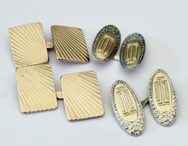 DUE PAIA DI GEMELLI IN ORO GIALLO E ORO BIANCO&nbsp;&nbsp;&nbsp;&nbsp;&nbsp;&nbsp;&nbsp;&nbsp;&nbsp;&nbsp;&nbsp;&nbsp;&nbsp;&nbsp;&nbsp;&nbsp;&nbsp;&nbsp;&nbsp;&nbsp;&nbsp;&nbsp;&nbsp;&nbsp;&nbsp;&nbsp;&nbsp;&nbsp;  - Asta ANTIQUARIATO, COLLEZIONISMO E GIOIELLI - Poggio Bracciolini Casa d'Aste