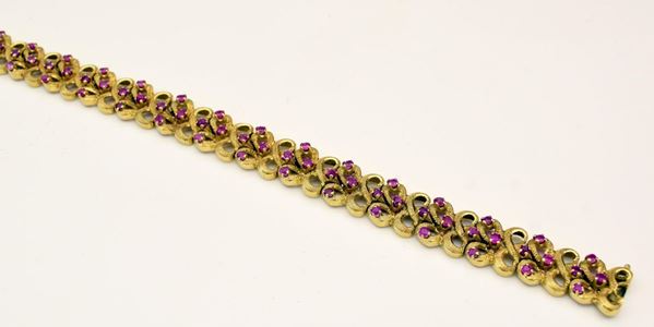 BRACCIALE IN ORO GIALLO E RUBINI&nbsp;&nbsp;&nbsp;&nbsp;&nbsp;&nbsp;&nbsp;&nbsp;&nbsp;&nbsp;&nbsp;&nbsp;&nbsp;&nbsp;&nbsp;&nbsp;&nbsp;&nbsp;&nbsp;&nbsp;&nbsp;&nbsp;&nbsp;&nbsp;&nbsp;&nbsp;&nbsp;&nbsp;&nbsp;&nbsp;&nbsp;&nbsp;&nbsp;&nbsp;&nbsp;&nbsp;&nbsp;&nbsp;&nbsp;&nbsp;&nbsp;&nbsp;