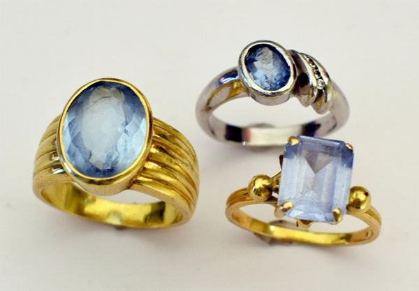TRE ANELLI IN ORO GIALLO,ORO BIANCO E PIETRE&nbsp;&nbsp;&nbsp;&nbsp;&nbsp;&nbsp;&nbsp;&nbsp;&nbsp;&nbsp;&nbsp;&nbsp;&nbsp;&nbsp;&nbsp;&nbsp;&nbsp;&nbsp;&nbsp;&nbsp;&nbsp;&nbsp;&nbsp;&nbsp;&nbsp;&nbsp;&nbsp;&nbsp;&nbsp;&nbsp;  - Asta ANTIQUARIATO, COLLEZIONISMO E GIOIELLI - Poggio Bracciolini Casa d'Aste
