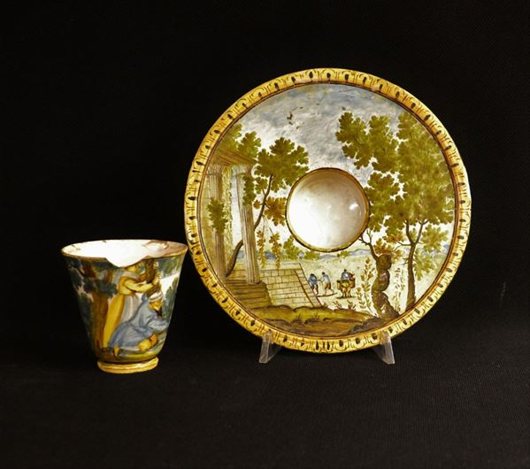 Alzata con tazza, sec. XVIII, manifattura Castelli,