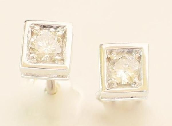 PAIO DI ORECCHINI PUNTO LUCE IN ORO BIANCO E&nbsp;&nbsp;&nbsp;&nbsp;&nbsp;&nbsp;&nbsp;&nbsp;&nbsp;&nbsp;&nbsp;&nbsp;&nbsp;&nbsp;&nbsp;&nbsp;&nbsp;&nbsp;&nbsp;&nbsp;&nbsp;&nbsp;&nbsp;&nbsp;&nbsp;&nbsp;&nbsp;&nbsp;&nbsp;&nbsp;