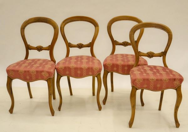 Quattro sedie, Luigi Filippo, in castagno, seduta rivestita in stoffa rosa,