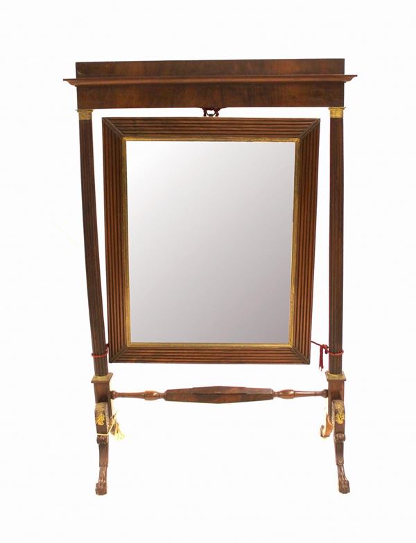Specchiera, sec. XIX, in noce, luce rettangolare profilata in bronzo,&nbsp;&nbsp;&nbsp;&nbsp;&nbsp;