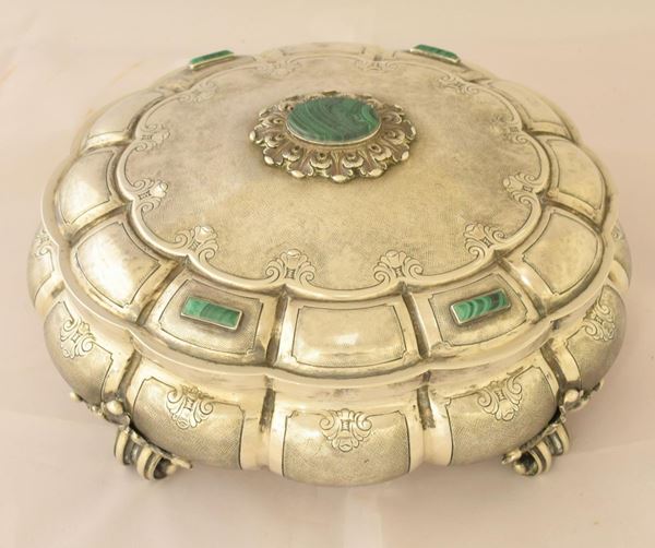 SCATOLA, SEC. XX                                                            - Asta GIOIELLI, ARREDI D'ANTIQUARIATO, DIPINTI DAL XVI AL XX SECOLO E ARGENTI - Poggio Bracciolini Casa d'Aste