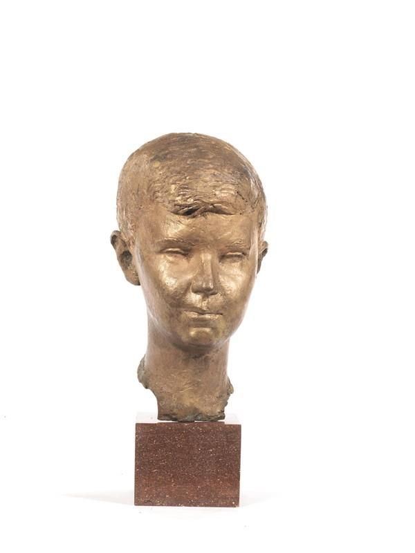 Scultura, sec. XX, in bronzo raffigurante testa di fanciullo su base in&nbsp;&nbsp;&nbsp;