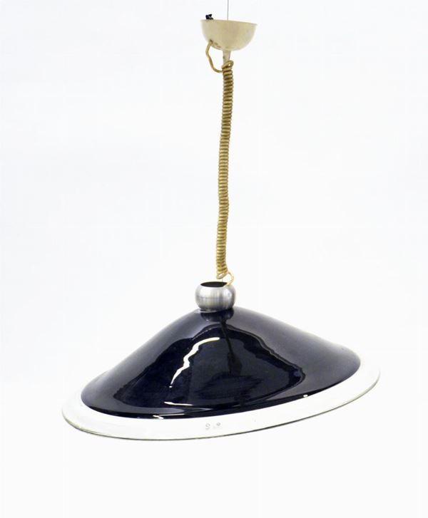Lampadario, fine sec. XX, in vetro circolare nei toni del nero, diam. cm&nbsp;&nbsp;