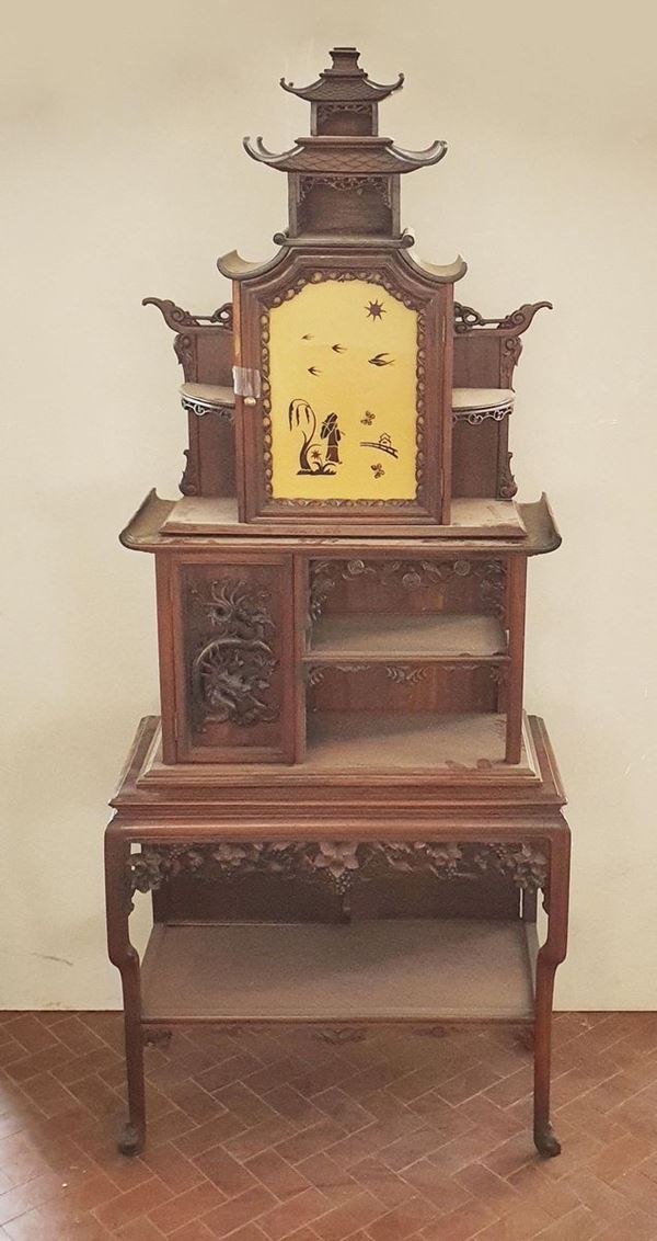 Vetrina, Cina, sec. XX  - Asta ASTA FUORI TUTTO: CURIOSITA' E ARREDI D'OCCASIONE - Poggio Bracciolini Casa d'Aste