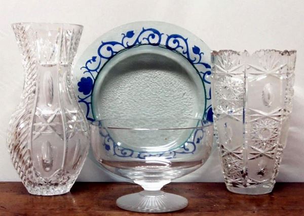 Quattro fra vasi, centrotavola e piatto, sec. XX
