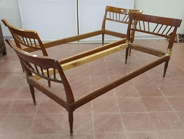 Coppia di fusti di divano,sec. XIX                                        