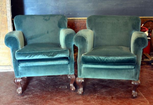 Coppia di poltrone, sec. XIX, imbottite e ricopert&nbsp;&nbsp;&nbsp;&nbsp;&nbsp;&nbsp;&nbsp;&nbsp;&nbsp;&nbsp;&nbsp;&nbsp;&nbsp;&nbsp;&nbsp;&nbsp;&nbsp;&nbsp;&nbsp;&nbsp;&nbsp;&nbsp;&nbsp;&nbsp;