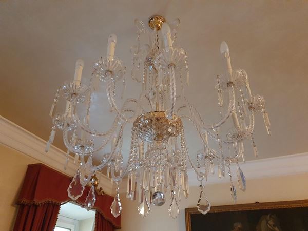Lumiera, sec. XX, in vetro di Murano, dodici luci, cm 110x120             