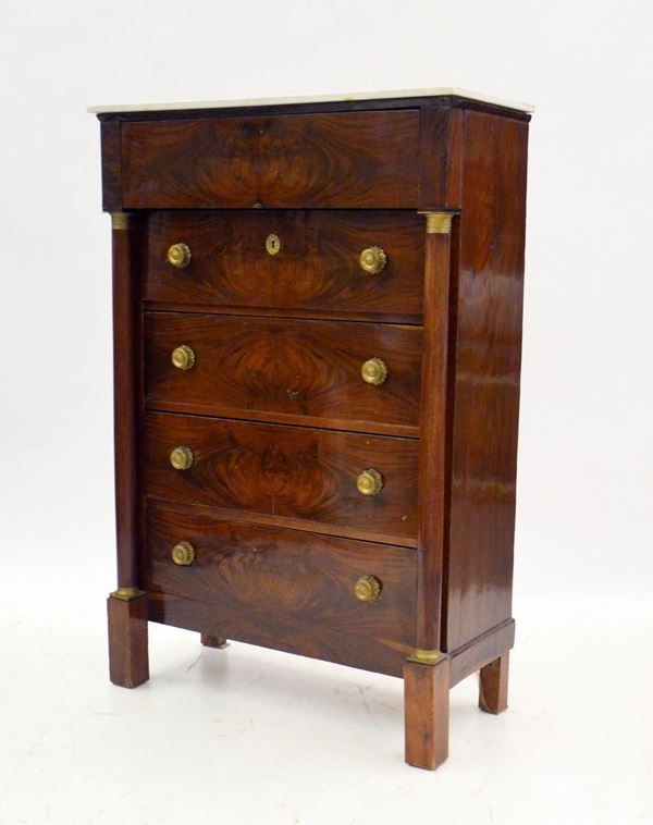 Secretaire, tardo Impero, in mogano, cinque cassetti,&nbsp;&nbsp;&nbsp;&nbsp;&nbsp;&nbsp;&nbsp;&nbsp;&nbsp;&nbsp;&nbsp;&nbsp;&nbsp;&nbsp;&nbsp;&nbsp;&nbsp;&nbsp;&nbsp;&nbsp;&nbsp;