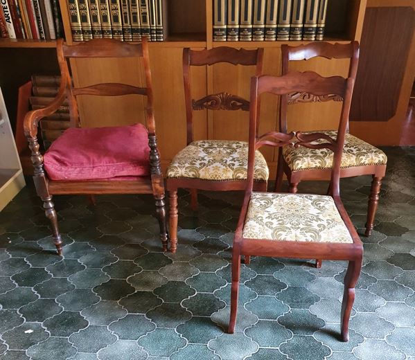 Poltroncina, sec. XIX, in noce filettato, alt. cm 92                      