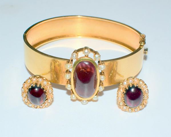 DEMI-PARURE IN ORO GIALLO , GRANATI E&nbsp;&nbsp;&nbsp;&nbsp;&nbsp;&nbsp;&nbsp;&nbsp;&nbsp;&nbsp;&nbsp;&nbsp;&nbsp;&nbsp;&nbsp;&nbsp;&nbsp;&nbsp;&nbsp;&nbsp;&nbsp;&nbsp;&nbsp;&nbsp;&nbsp;&nbsp;&nbsp;&nbsp;&nbsp;&nbsp;&nbsp;&nbsp;&nbsp;&nbsp;&nbsp;&nbsp;&nbsp;