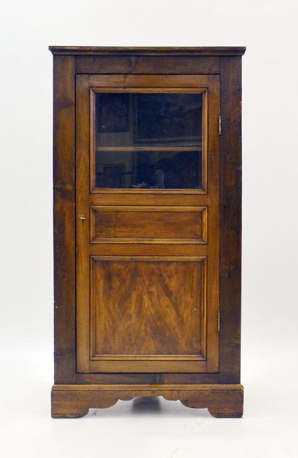 Angoliera, sec. XX, in legno di conifera, uno sportello&nbsp;&nbsp;&nbsp;&nbsp;&nbsp;&nbsp;&nbsp;&nbsp;&nbsp;&nbsp;&nbsp;&nbsp;&nbsp;&nbsp;&nbsp;&nbsp;&nbsp;&nbsp;&nbsp;