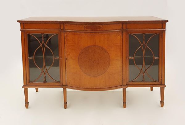 Credenza , Inghilterra sec. XIX&nbsp;&nbsp;&nbsp;&nbsp;&nbsp;&nbsp;&nbsp;&nbsp;&nbsp;&nbsp;&nbsp;&nbsp;&nbsp;&nbsp;&nbsp;&nbsp;&nbsp;&nbsp;&nbsp;&nbsp;&nbsp;&nbsp;&nbsp;&nbsp;&nbsp;&nbsp;&nbsp;&nbsp;&nbsp;&nbsp;&nbsp;&nbsp;&nbsp;&nbsp;&nbsp;&nbsp;&nbsp;&nbsp;&nbsp;&nbsp;&nbsp;&nbsp;&nbsp;
