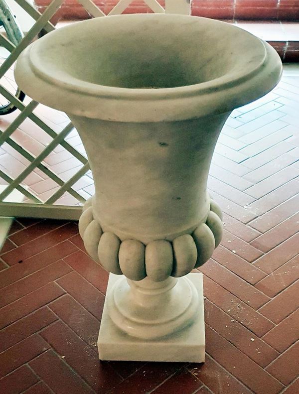 Vaso in marmo, sec. XX,&nbsp;&nbsp;&nbsp;&nbsp;&nbsp;&nbsp;&nbsp;&nbsp;&nbsp;&nbsp;&nbsp;&nbsp;&nbsp;&nbsp;&nbsp;&nbsp;&nbsp;&nbsp;&nbsp;&nbsp;&nbsp;&nbsp;&nbsp;&nbsp;&nbsp;&nbsp;&nbsp;&nbsp;&nbsp;&nbsp;&nbsp;&nbsp;&nbsp;&nbsp;&nbsp;&nbsp;&nbsp;&nbsp;&nbsp;&nbsp;&nbsp;&nbsp;&nbsp;&nbsp;&nbsp;&nbsp;&nbsp;&nbsp;&nbsp;&nbsp;&nbsp;