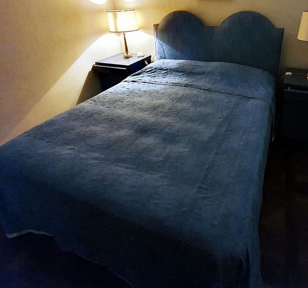 Camera composta da: letto matrimoniale imbottito e&nbsp;&nbsp;&nbsp;&nbsp;&nbsp;&nbsp;&nbsp;&nbsp;&nbsp;&nbsp;&nbsp;&nbsp;&nbsp;&nbsp;&nbsp;&nbsp;&nbsp;&nbsp;&nbsp;&nbsp;&nbsp;&nbsp;&nbsp;&nbsp;