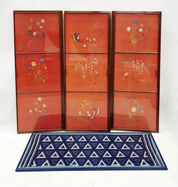 Tre sportelli con pannelli decorati, sec. XX,&nbsp;&nbsp;&nbsp;&nbsp;&nbsp;&nbsp;&nbsp;&nbsp;&nbsp;&nbsp;&nbsp;&nbsp;&nbsp;&nbsp;&nbsp;&nbsp;&nbsp;&nbsp;&nbsp;&nbsp;&nbsp;&nbsp;&nbsp;&nbsp;&nbsp;&nbsp;&nbsp;&nbsp;&nbsp;
