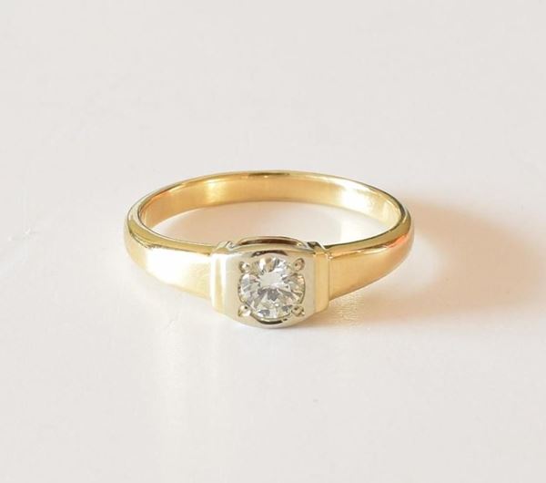 ANELLO IN ORO GIALLO E DIAMANTE&nbsp;&nbsp;&nbsp;&nbsp;&nbsp;&nbsp;&nbsp;&nbsp;&nbsp;&nbsp;&nbsp;&nbsp;&nbsp;&nbsp;&nbsp;&nbsp;&nbsp;&nbsp;&nbsp;&nbsp;&nbsp;&nbsp;&nbsp;&nbsp;&nbsp;&nbsp;&nbsp;&nbsp;&nbsp;&nbsp;&nbsp;&nbsp;&nbsp;&nbsp;&nbsp;&nbsp;&nbsp;&nbsp;&nbsp;&nbsp;&nbsp;&nbsp;&nbsp;