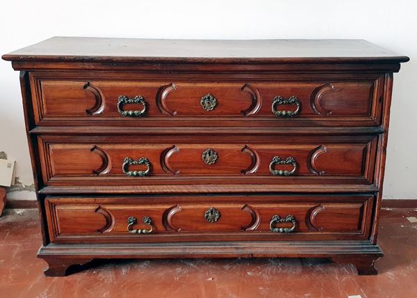 Cassettone Emilia sec. XVIII&nbsp;&nbsp;&nbsp;&nbsp;&nbsp;&nbsp;&nbsp;&nbsp;&nbsp;&nbsp;&nbsp;&nbsp;&nbsp;&nbsp;&nbsp;&nbsp;&nbsp;&nbsp;&nbsp;&nbsp;&nbsp;&nbsp;&nbsp;&nbsp;&nbsp;&nbsp;&nbsp;&nbsp;&nbsp;&nbsp;&nbsp;&nbsp;&nbsp;&nbsp;&nbsp;&nbsp;&nbsp;&nbsp;&nbsp;&nbsp;&nbsp;&nbsp;&nbsp;&nbsp;&nbsp;&nbsp;