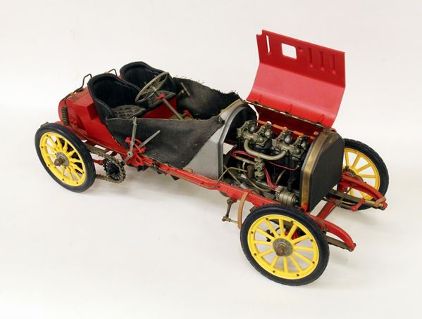 Modellino automobilistico, sec. XX&nbsp;&nbsp;&nbsp;&nbsp;&nbsp;&nbsp;&nbsp;&nbsp;&nbsp;&nbsp;&nbsp;&nbsp;&nbsp;&nbsp;&nbsp;&nbsp;&nbsp;&nbsp;&nbsp;&nbsp;&nbsp;&nbsp;&nbsp;&nbsp;&nbsp;&nbsp;&nbsp;&nbsp;&nbsp;&nbsp;&nbsp;&nbsp;&nbsp;&nbsp;&nbsp;&nbsp;&nbsp;&nbsp;&nbsp;&nbsp;