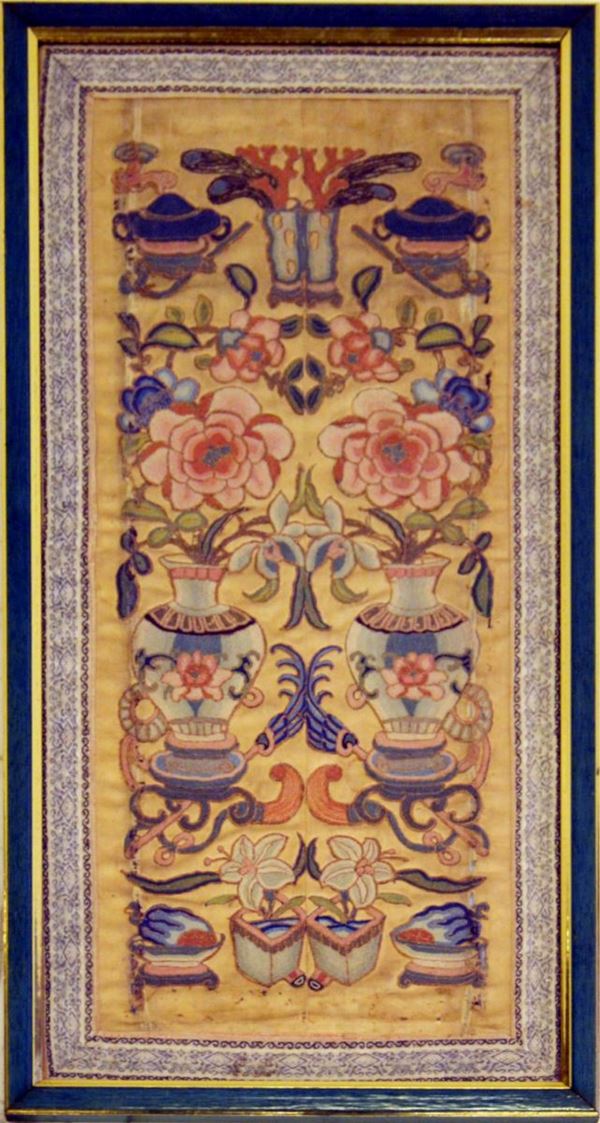 Pannello, Cina, sec. XVIII&nbsp;&nbsp;&nbsp;&nbsp;&nbsp;&nbsp;&nbsp;&nbsp;&nbsp;&nbsp;&nbsp;&nbsp;&nbsp;&nbsp;&nbsp;&nbsp;&nbsp;&nbsp;&nbsp;&nbsp;&nbsp;&nbsp;&nbsp;&nbsp;&nbsp;&nbsp;&nbsp;&nbsp;&nbsp;&nbsp;&nbsp;&nbsp;&nbsp;&nbsp;&nbsp;&nbsp;&nbsp;&nbsp;&nbsp;&nbsp;&nbsp;&nbsp;&nbsp;&nbsp;&nbsp;&nbsp;&nbsp;&nbsp;