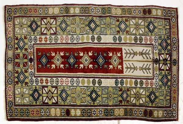 Tappeto Caucaso Shirvan, circa 1920&nbsp;&nbsp;&nbsp;&nbsp;&nbsp;&nbsp;&nbsp;&nbsp;&nbsp;&nbsp;&nbsp;&nbsp;&nbsp;&nbsp;&nbsp;&nbsp;&nbsp;&nbsp;&nbsp;&nbsp;&nbsp;&nbsp;&nbsp;&nbsp;&nbsp;&nbsp;&nbsp;&nbsp;&nbsp;&nbsp;&nbsp;&nbsp;&nbsp;&nbsp;&nbsp;&nbsp;&nbsp;&nbsp;&nbsp;