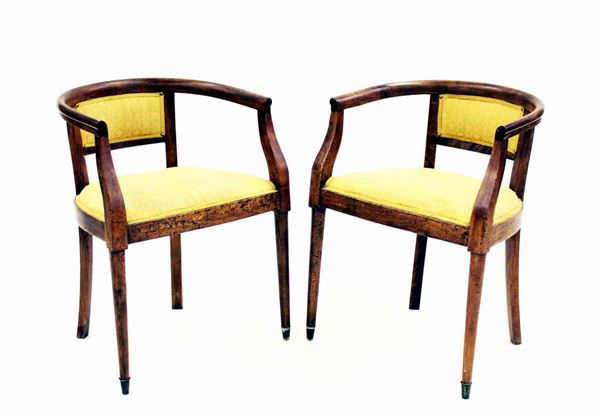 Coppia di poltroncine da camera, sec. XX&nbsp;&nbsp;&nbsp;&nbsp;&nbsp;&nbsp;&nbsp;&nbsp;&nbsp;&nbsp;&nbsp;&nbsp;&nbsp;&nbsp;&nbsp;&nbsp;&nbsp;&nbsp;&nbsp;&nbsp;&nbsp;&nbsp;&nbsp;&nbsp;&nbsp;&nbsp;&nbsp;&nbsp;&nbsp;&nbsp;&nbsp;&nbsp;&nbsp;&nbsp;