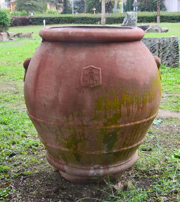 Orcio, sec. XX                                                              - Asta GIOIELLI, ARGENTI, ARREDI, OGGETTI D'ARTE E DIPINTI - Poggio Bracciolini Casa d'Aste