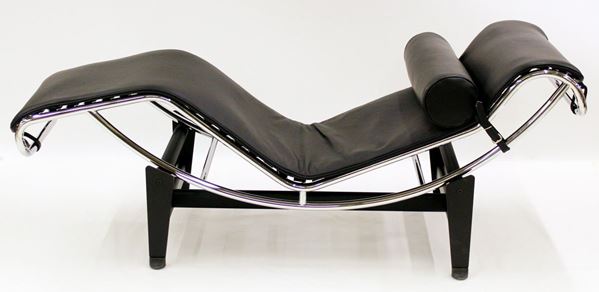 Chaise Longue, sec. XX, designers Charlotte Perriand&nbsp;&nbsp;&nbsp;&nbsp;&nbsp;&nbsp;&nbsp;&nbsp;&nbsp;&nbsp;&nbsp;&nbsp;&nbsp;&nbsp;&nbsp;&nbsp;&nbsp;&nbsp;&nbsp;&nbsp;&nbsp;&nbsp;