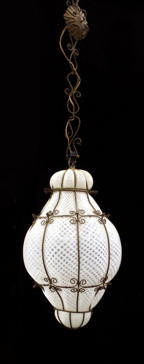 Lampadario, Venezia, sec. XX&nbsp;&nbsp;&nbsp;&nbsp;&nbsp;&nbsp;&nbsp;&nbsp;&nbsp;&nbsp;&nbsp;&nbsp;&nbsp;&nbsp;&nbsp;&nbsp;&nbsp;&nbsp;&nbsp;&nbsp;&nbsp;&nbsp;&nbsp;&nbsp;&nbsp;&nbsp;&nbsp;&nbsp;&nbsp;&nbsp;&nbsp;&nbsp;&nbsp;&nbsp;&nbsp;&nbsp;&nbsp;&nbsp;&nbsp;&nbsp;&nbsp;&nbsp;&nbsp;&nbsp;&nbsp;&nbsp;&nbsp;