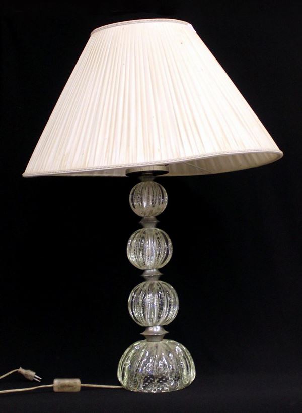 Lume da tavolo, Murano, sec. XX,&nbsp;&nbsp;&nbsp;&nbsp;&nbsp;&nbsp;&nbsp;&nbsp;&nbsp;&nbsp;&nbsp;&nbsp;&nbsp;&nbsp;&nbsp;&nbsp;&nbsp;&nbsp;&nbsp;&nbsp;&nbsp;&nbsp;&nbsp;&nbsp;&nbsp;&nbsp;&nbsp;&nbsp;&nbsp;&nbsp;&nbsp;&nbsp;&nbsp;&nbsp;&nbsp;&nbsp;&nbsp;&nbsp;&nbsp;&nbsp;&nbsp;&nbsp;