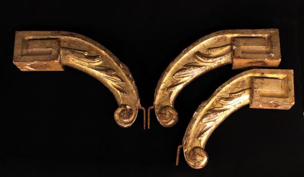 Serie di tre bracci, sec. XVIII,&nbsp;&nbsp;&nbsp;&nbsp;&nbsp;&nbsp;&nbsp;&nbsp;&nbsp;&nbsp;&nbsp;&nbsp;&nbsp;&nbsp;&nbsp;&nbsp;&nbsp;&nbsp;&nbsp;&nbsp;&nbsp;&nbsp;&nbsp;&nbsp;&nbsp;&nbsp;&nbsp;&nbsp;&nbsp;&nbsp;&nbsp;&nbsp;&nbsp;&nbsp;&nbsp;&nbsp;&nbsp;&nbsp;&nbsp;&nbsp;&nbsp;&nbsp;