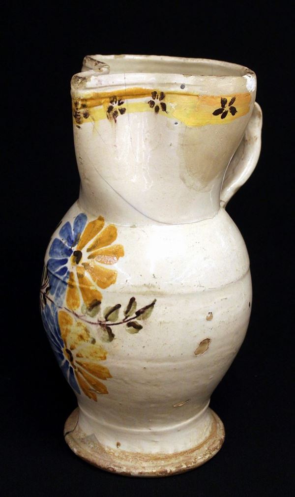 Brocca in ceramica, sec. XVIII,&nbsp;&nbsp;&nbsp;&nbsp;&nbsp;&nbsp;&nbsp;&nbsp;&nbsp;&nbsp;&nbsp;&nbsp;&nbsp;&nbsp;&nbsp;&nbsp;&nbsp;&nbsp;&nbsp;&nbsp;&nbsp;&nbsp;&nbsp;&nbsp;&nbsp;&nbsp;&nbsp;&nbsp;&nbsp;&nbsp;&nbsp;&nbsp;&nbsp;&nbsp;&nbsp;&nbsp;&nbsp;&nbsp;&nbsp;&nbsp;&nbsp;&nbsp;&nbsp;