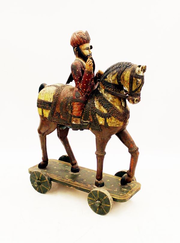 Scultura, arte indina, sec. XIX/ XX, in legno laccato in policromia,&nbsp;&nbsp;&nbsp;&nbsp;&nbsp;&nbsp;