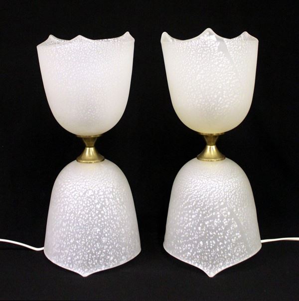 Coppia di lampade da tavolo, Murano, sec. XX,&nbsp;&nbsp;&nbsp;&nbsp;&nbsp;&nbsp;&nbsp;&nbsp;&nbsp;&nbsp;&nbsp;&nbsp;&nbsp;&nbsp;&nbsp;&nbsp;&nbsp;&nbsp;&nbsp;&nbsp;&nbsp;&nbsp;&nbsp;&nbsp;&nbsp;&nbsp;&nbsp;&nbsp;&nbsp;