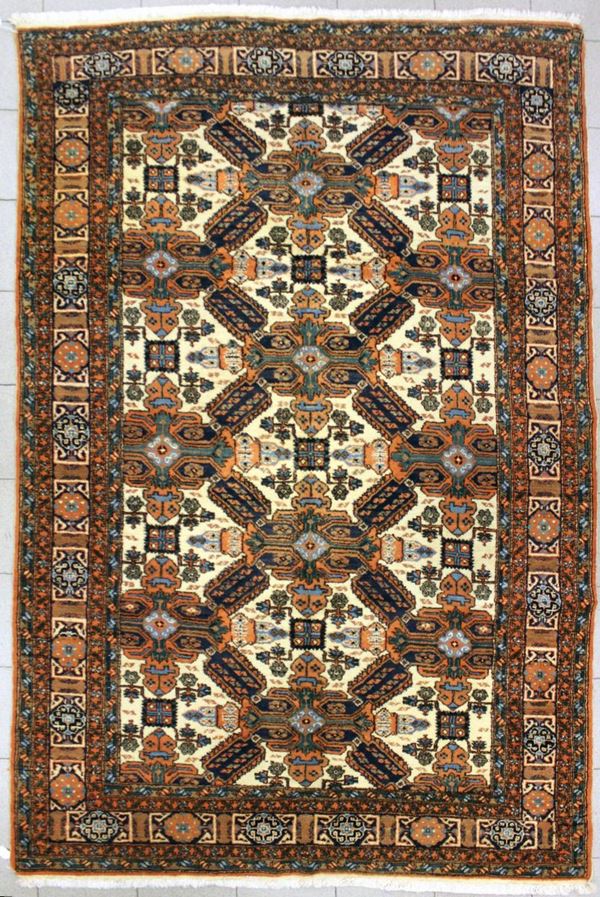 Tappeto Shirvan, di vecchia manifattura,&nbsp;&nbsp;&nbsp;&nbsp;&nbsp;&nbsp;&nbsp;&nbsp;&nbsp;&nbsp;&nbsp;&nbsp;&nbsp;&nbsp;&nbsp;&nbsp;&nbsp;&nbsp;&nbsp;&nbsp;&nbsp;&nbsp;&nbsp;&nbsp;&nbsp;&nbsp;&nbsp;&nbsp;&nbsp;&nbsp;&nbsp;&nbsp;&nbsp;&nbsp;