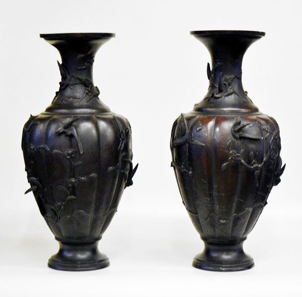 Coppia di vasi, arte orientale, sec. XIX&nbsp;&nbsp;&nbsp;&nbsp;&nbsp;&nbsp;&nbsp;&nbsp;&nbsp;&nbsp;&nbsp;&nbsp;&nbsp;&nbsp;&nbsp;&nbsp;&nbsp;&nbsp;&nbsp;&nbsp;&nbsp;&nbsp;&nbsp;&nbsp;&nbsp;&nbsp;&nbsp;&nbsp;&nbsp;&nbsp;&nbsp;&nbsp;&nbsp;&nbsp;
