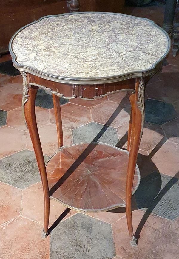Tavolino, Francia, sec. X,                                                