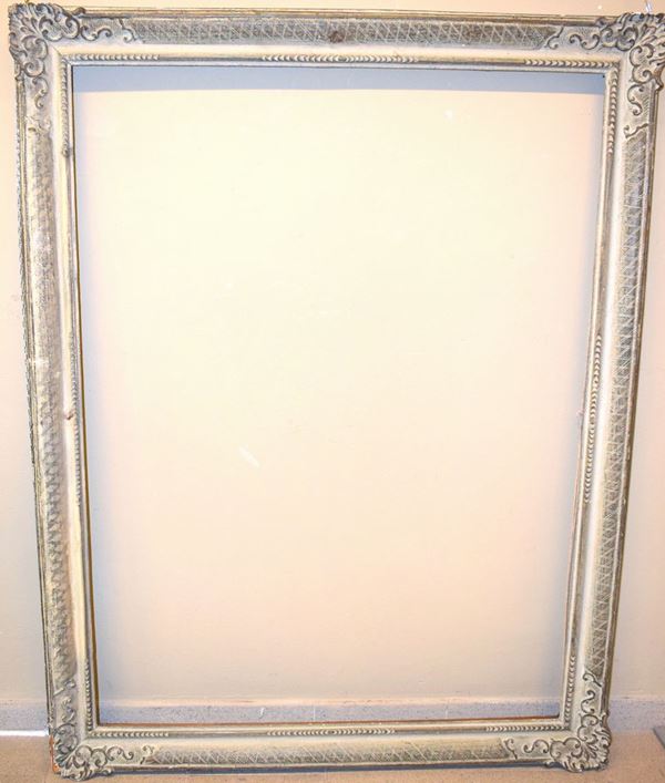 Cornice , sec. XX                                                         
