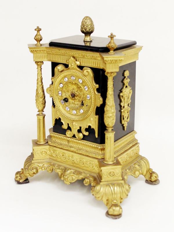 Orologio da tavolo, sec. XIX,&nbsp;&nbsp;&nbsp;&nbsp;&nbsp;&nbsp;&nbsp;&nbsp;&nbsp;&nbsp;&nbsp;&nbsp;&nbsp;&nbsp;&nbsp;&nbsp;&nbsp;&nbsp;&nbsp;&nbsp;&nbsp;&nbsp;&nbsp;&nbsp;&nbsp;&nbsp;&nbsp;&nbsp;&nbsp;&nbsp;&nbsp;&nbsp;&nbsp;&nbsp;&nbsp;&nbsp;&nbsp;&nbsp;&nbsp;&nbsp;&nbsp;&nbsp;&nbsp;&nbsp;&nbsp;