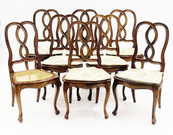 Otto sedie, in stile veneziano del 700,&nbsp;&nbsp;&nbsp;&nbsp;&nbsp;&nbsp;&nbsp;&nbsp;&nbsp;&nbsp;&nbsp;&nbsp;&nbsp;&nbsp;&nbsp;&nbsp;&nbsp;&nbsp;&nbsp;&nbsp;&nbsp;&nbsp;&nbsp;&nbsp;&nbsp;&nbsp;&nbsp;&nbsp;&nbsp;&nbsp;&nbsp;&nbsp;&nbsp;&nbsp;&nbsp;