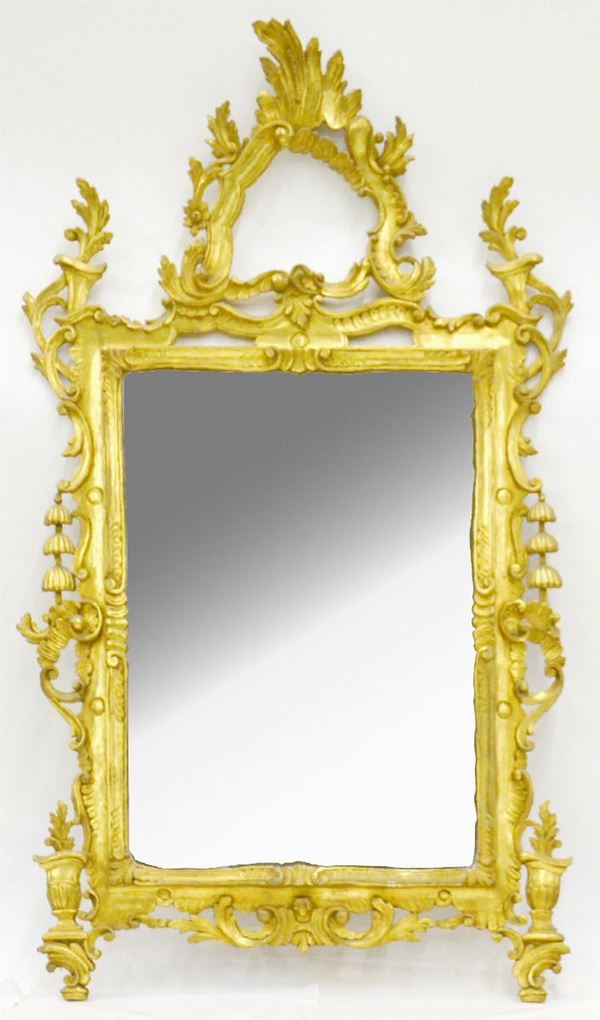 Specchiera, sec, XIX, entro cornice in legno&nbsp;&nbsp;&nbsp;&nbsp;&nbsp;&nbsp;&nbsp;&nbsp;&nbsp;&nbsp;&nbsp;&nbsp;&nbsp;&nbsp;&nbsp;&nbsp;&nbsp;&nbsp;&nbsp;&nbsp;&nbsp;&nbsp;&nbsp;&nbsp;&nbsp;&nbsp;&nbsp;&nbsp;&nbsp;&nbsp;  - Asta Gioielli, Arredi d'antiquariato, Dipinti dal XVI al XX Secolo e Argenti - Poggio Bracciolini Casa d'Aste