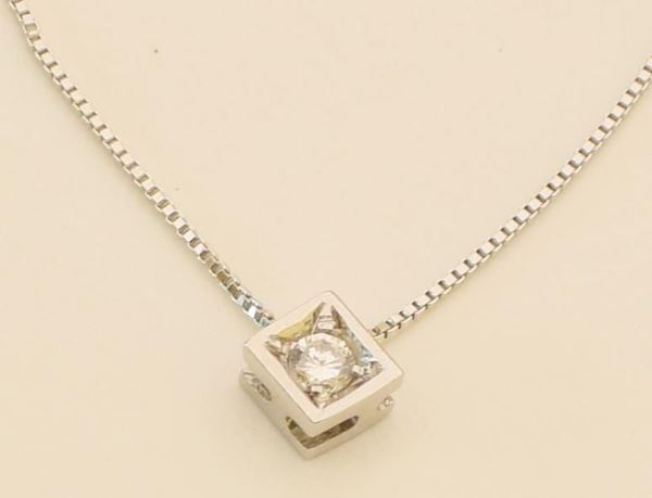 COLLANA PUNTO LUCE IN ORO KT 18 E DIAMANTI&nbsp;&nbsp;&nbsp;&nbsp;&nbsp;&nbsp;&nbsp;&nbsp;&nbsp;&nbsp;&nbsp;&nbsp;&nbsp;&nbsp;&nbsp;&nbsp;&nbsp;&nbsp;&nbsp;&nbsp;&nbsp;&nbsp;&nbsp;&nbsp;&nbsp;&nbsp;&nbsp;&nbsp;&nbsp;&nbsp;&nbsp;&nbsp;