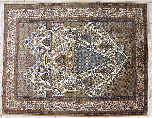 Tappeto persiano, Qum Kork di vecchia manifattura&nbsp;&nbsp;&nbsp;&nbsp;&nbsp;&nbsp;&nbsp;&nbsp;&nbsp;&nbsp;&nbsp;&nbsp;&nbsp;&nbsp;&nbsp;&nbsp;&nbsp;&nbsp;&nbsp;&nbsp;&nbsp;&nbsp;&nbsp;&nbsp;&nbsp;  - Asta Antiquariato, Collezionismo e Gioielli - Poggio Bracciolini Casa d'Aste